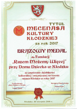 40418518_1800395186724190_973191842122170368_o